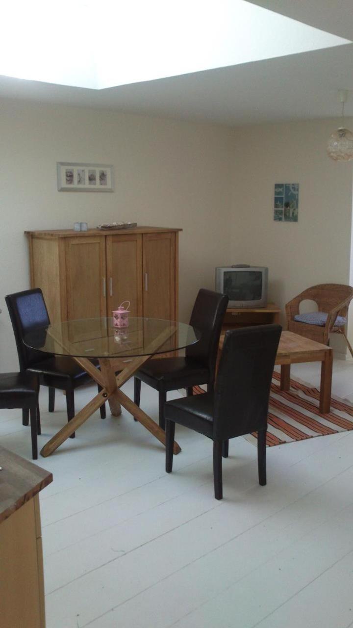 Ferienwohnung Annelie ツィノヴィッツ エクステリア 写真